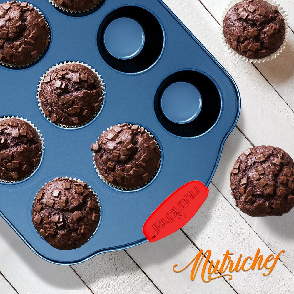 8-Piece Nonstick Bakeware Set, Carbon Steel, Silicone Handles, Blue - Image 9